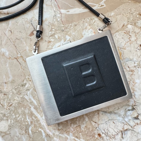 Bally Black leather and Silver Crossbody case - Picture 2 of 9